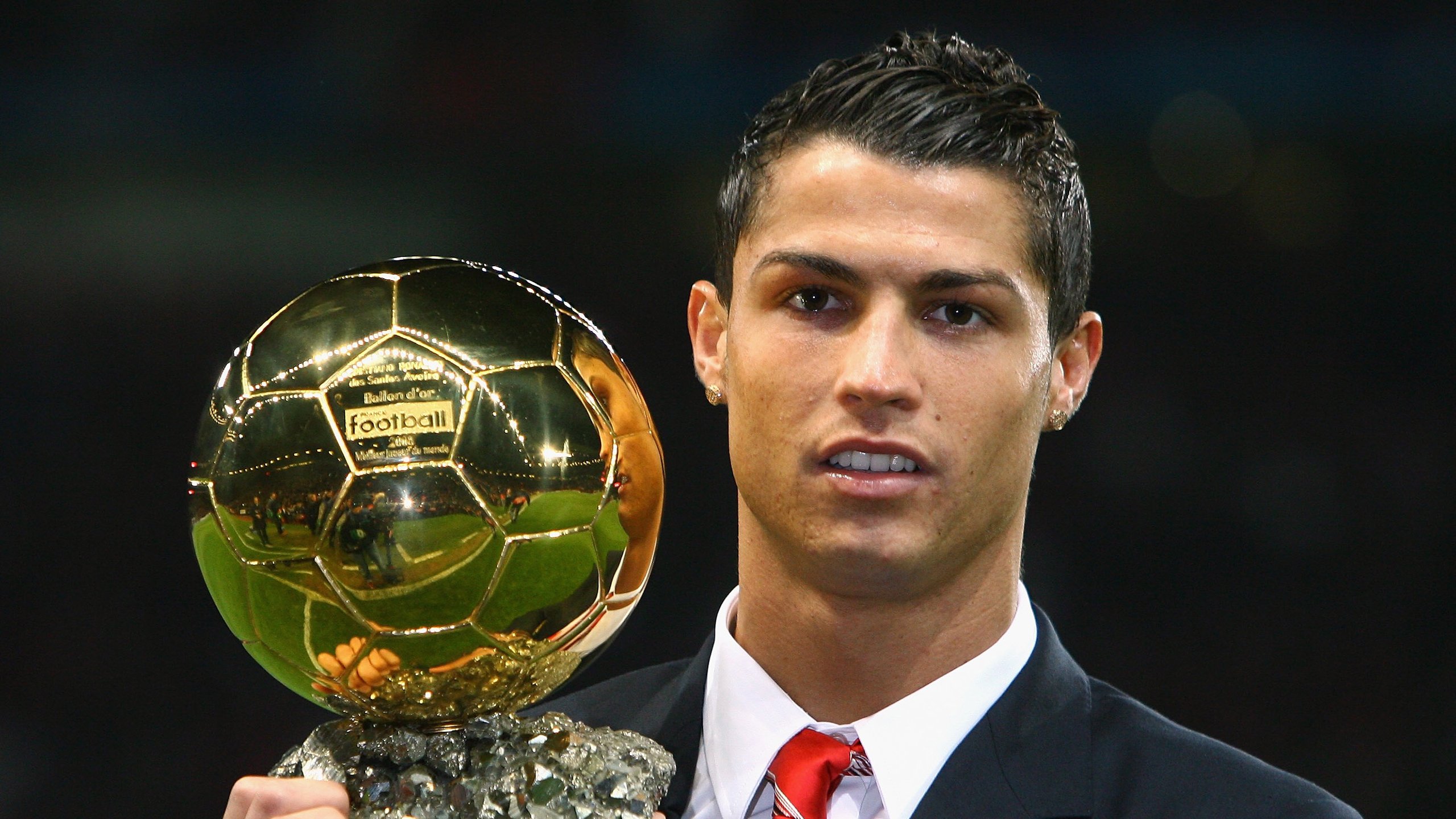 联合杯横扫ATP总决赛？梅德韦杰夫刷新纪录背后的团队与个人辩证法