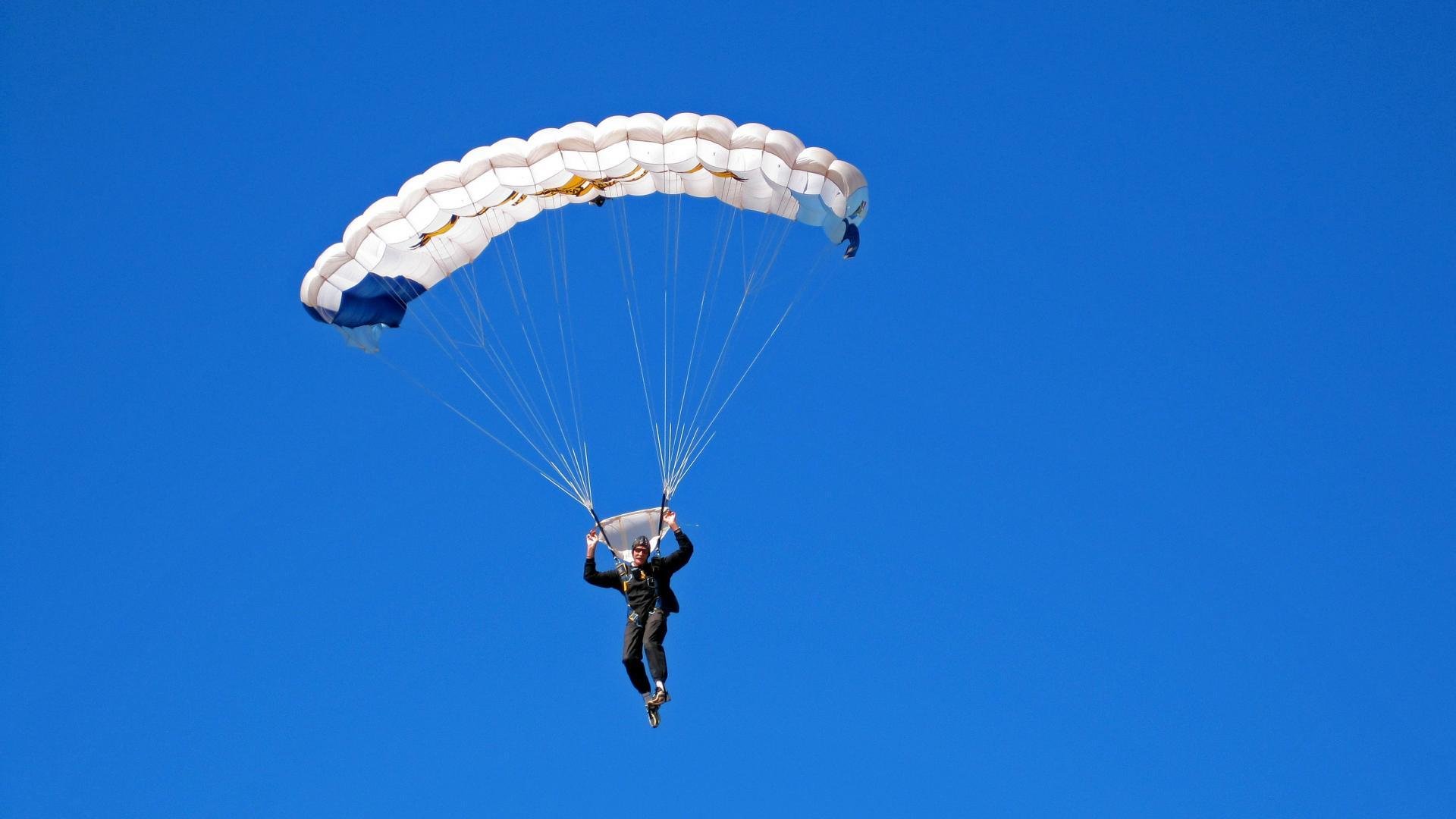 铁血坎特扛起蓝桥脊梁，里昂力克马赛诠释唯一性胜利